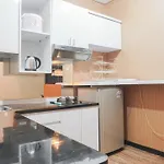 Comfortable 1Br At Nifarro Park Apartment By Travelio